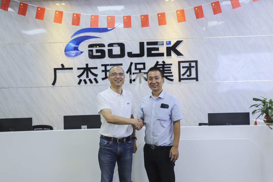 油煙凈化器，油煙凈化設(shè)備，油煙凈化機