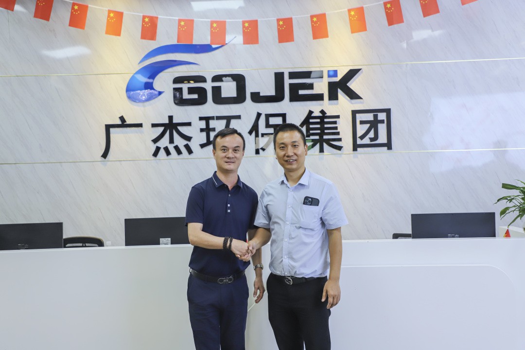 油煙凈化器，油煙凈化設(shè)備，油煙凈化機